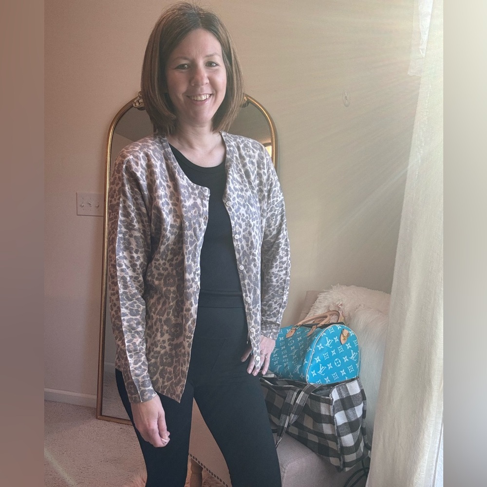 NWT Leopard cheetah Print button down Cardigan NWT - image 8